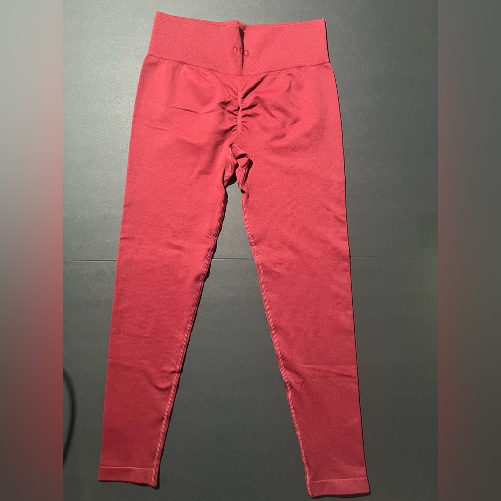 NEW OQQ Seamless Scrunch Leggings